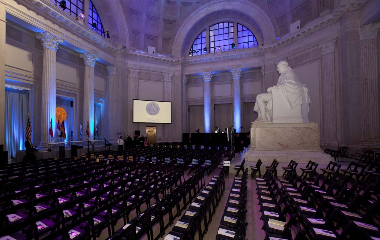 Ben Franklin Memorial | The Franklin Institute