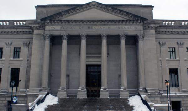 The Franklin Institute on a snowy day