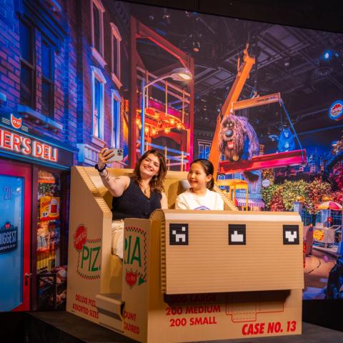 Universal Theme Parks: The Exhibition Secret Life of Pets